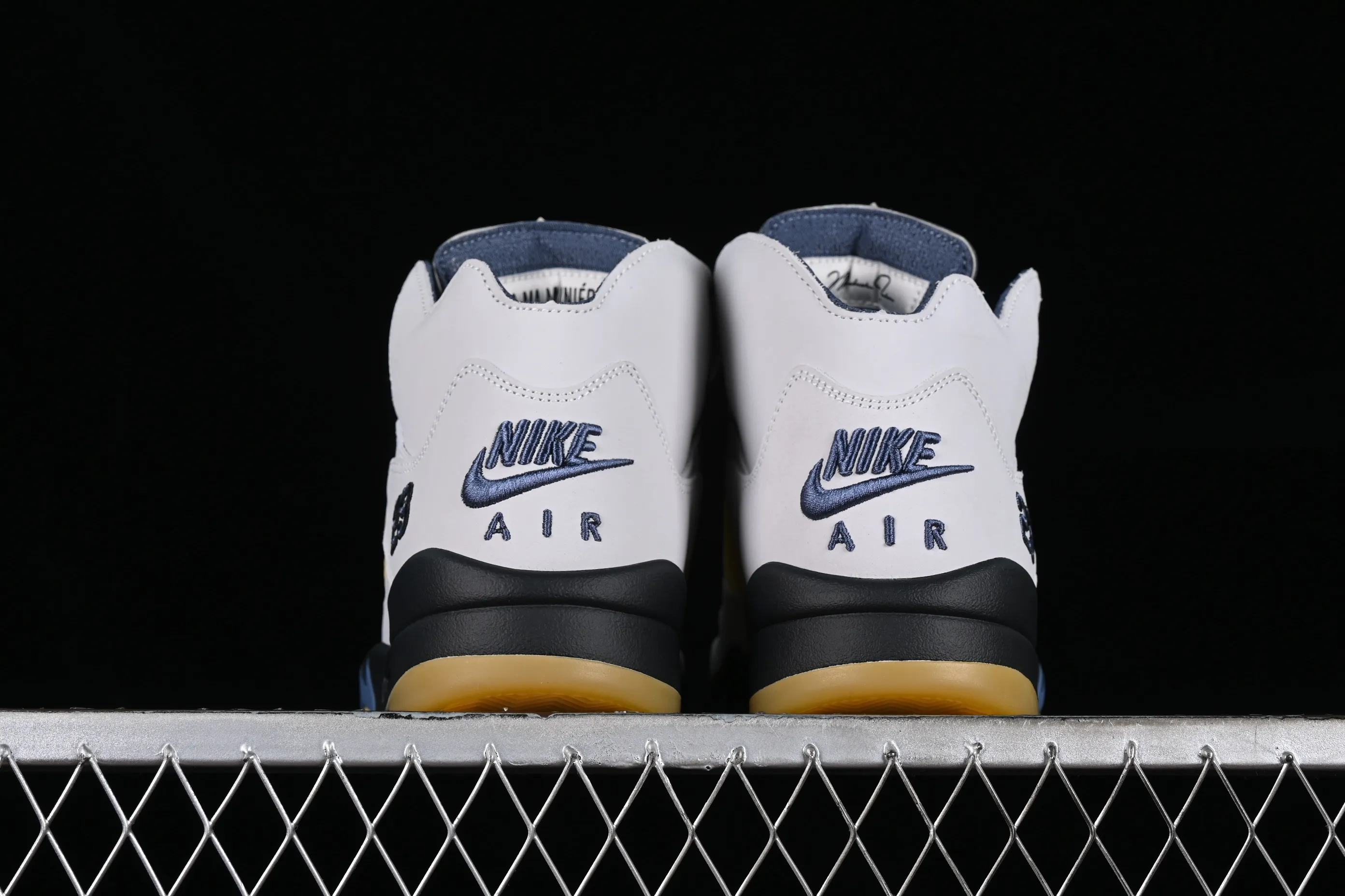 All categories Air Jordan Jordan series basketball shoes Air Jordan 5 pure original version A Ma Maniere x Air Jordan 5 Retro "Photon Dust" AJ5 Joe 5 light tooth white joint model FZ5758-004